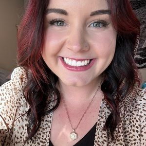 Meet your Posher, Allie